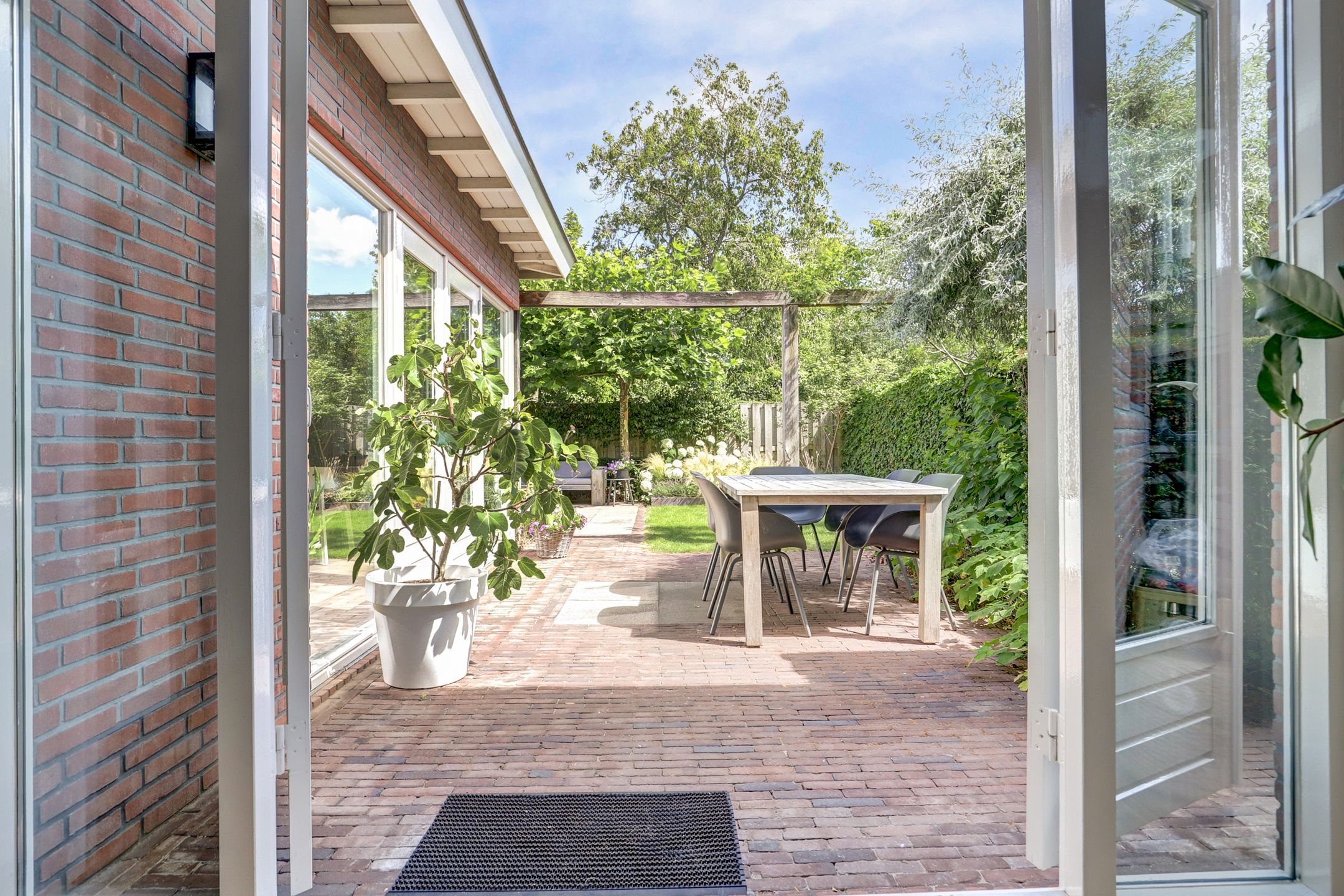 Photo 39 of Steenen Camer 72