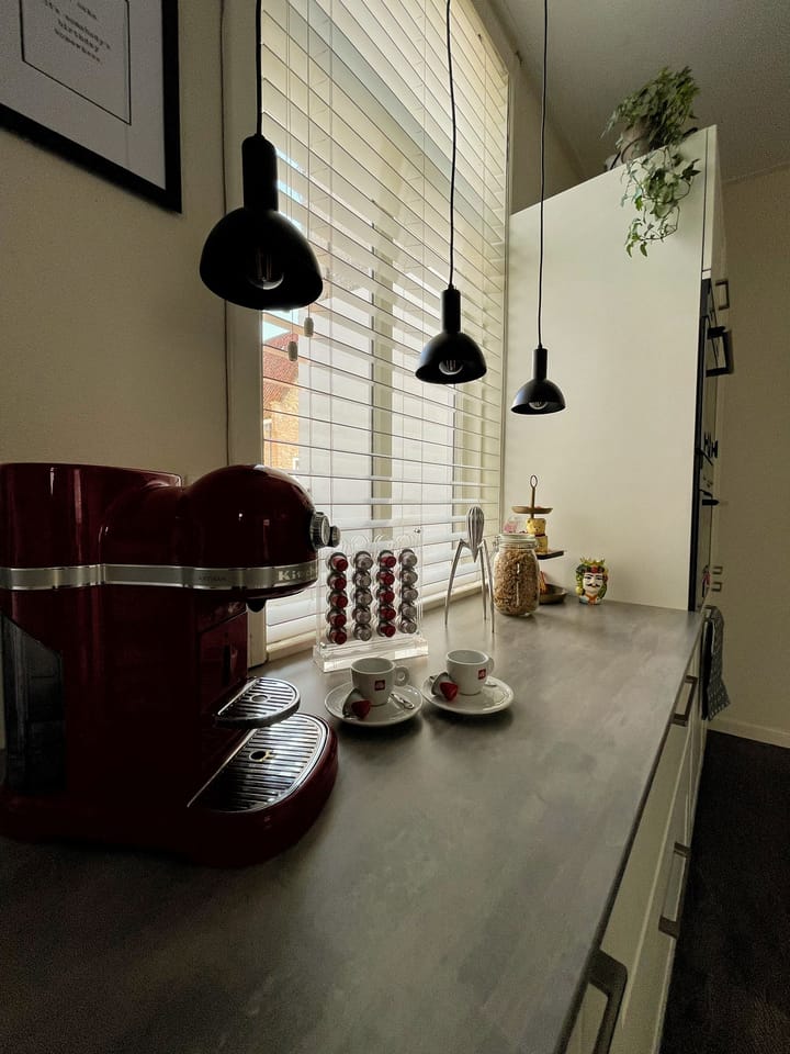 Photo 16 of Weteringstraat 12