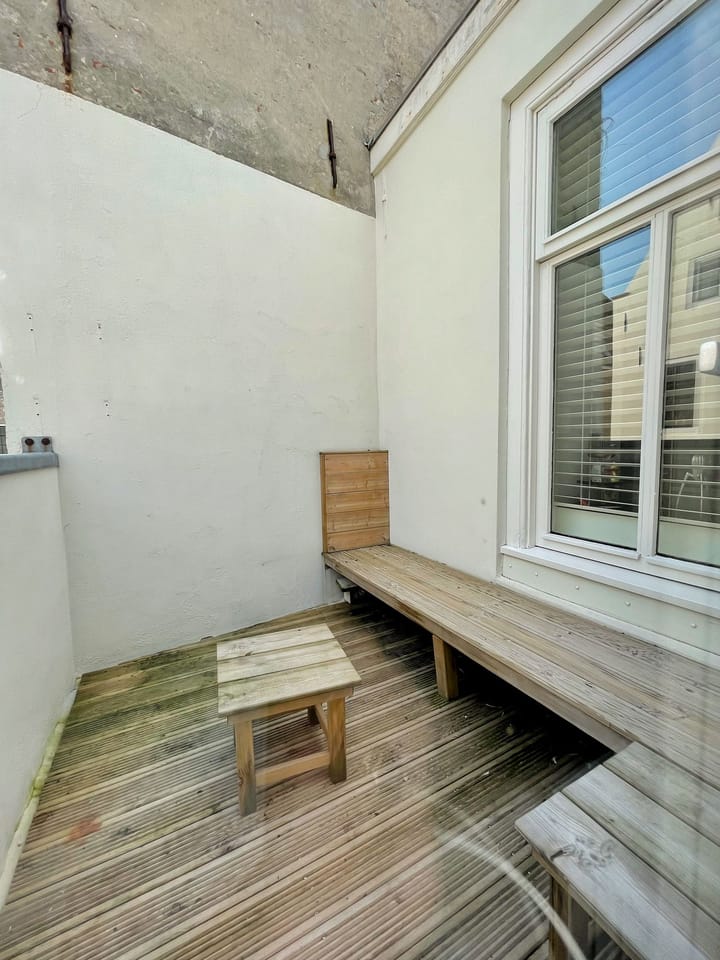 Photo 19 of Weteringstraat 12