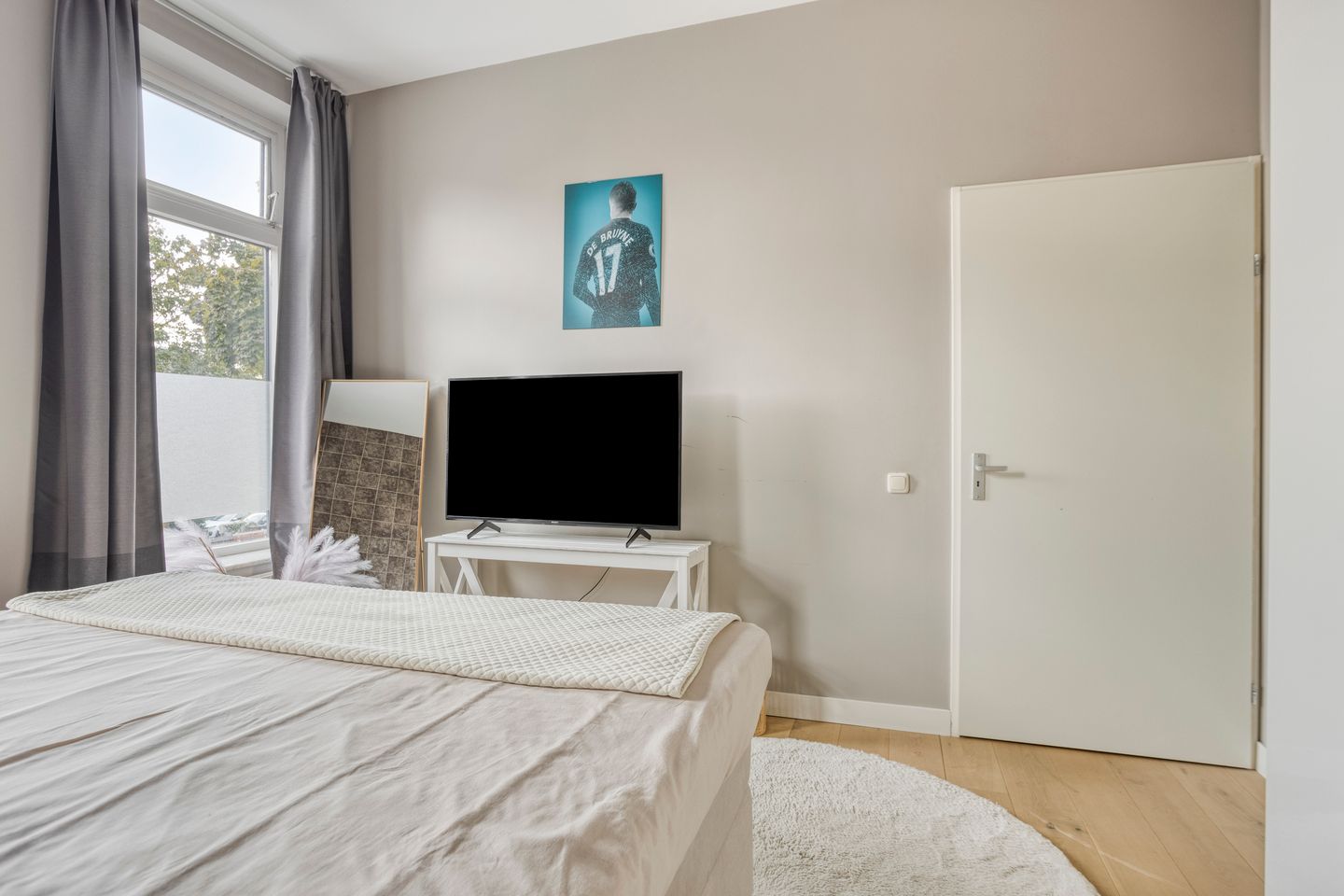 Photo 19 of Minderbroederssingel 21-A