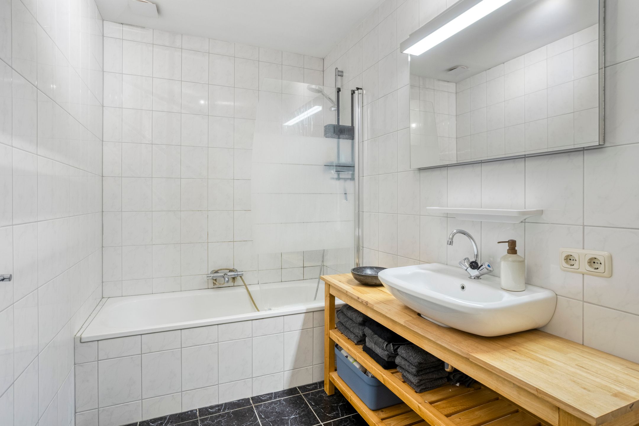 Photo 21 of Minderbroederssingel 21-A