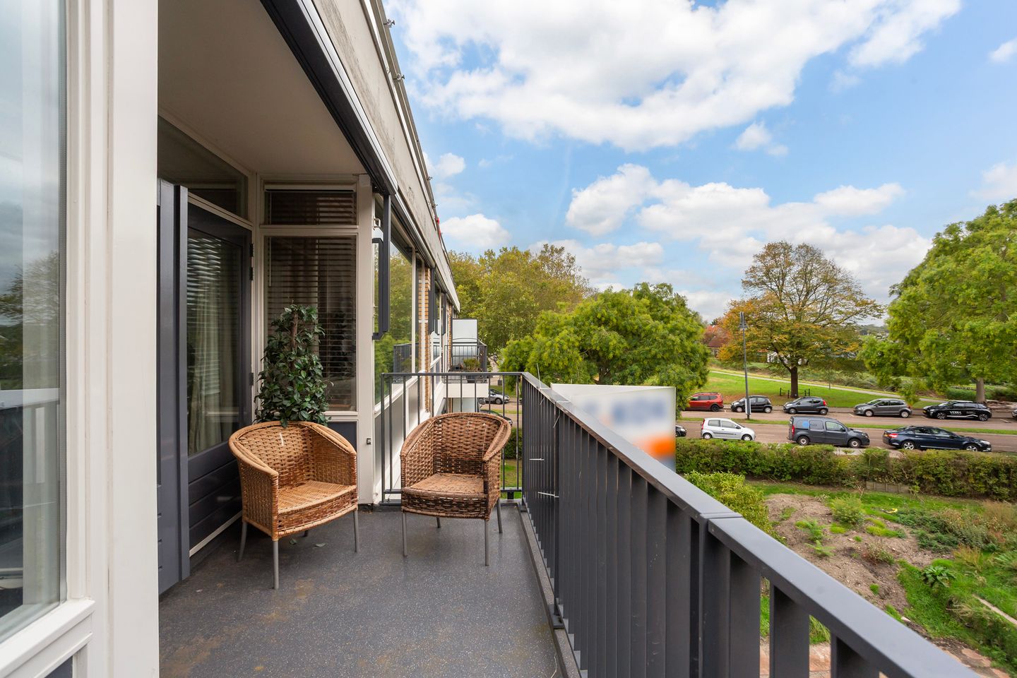 Foto 10 van Chabotlaan 165