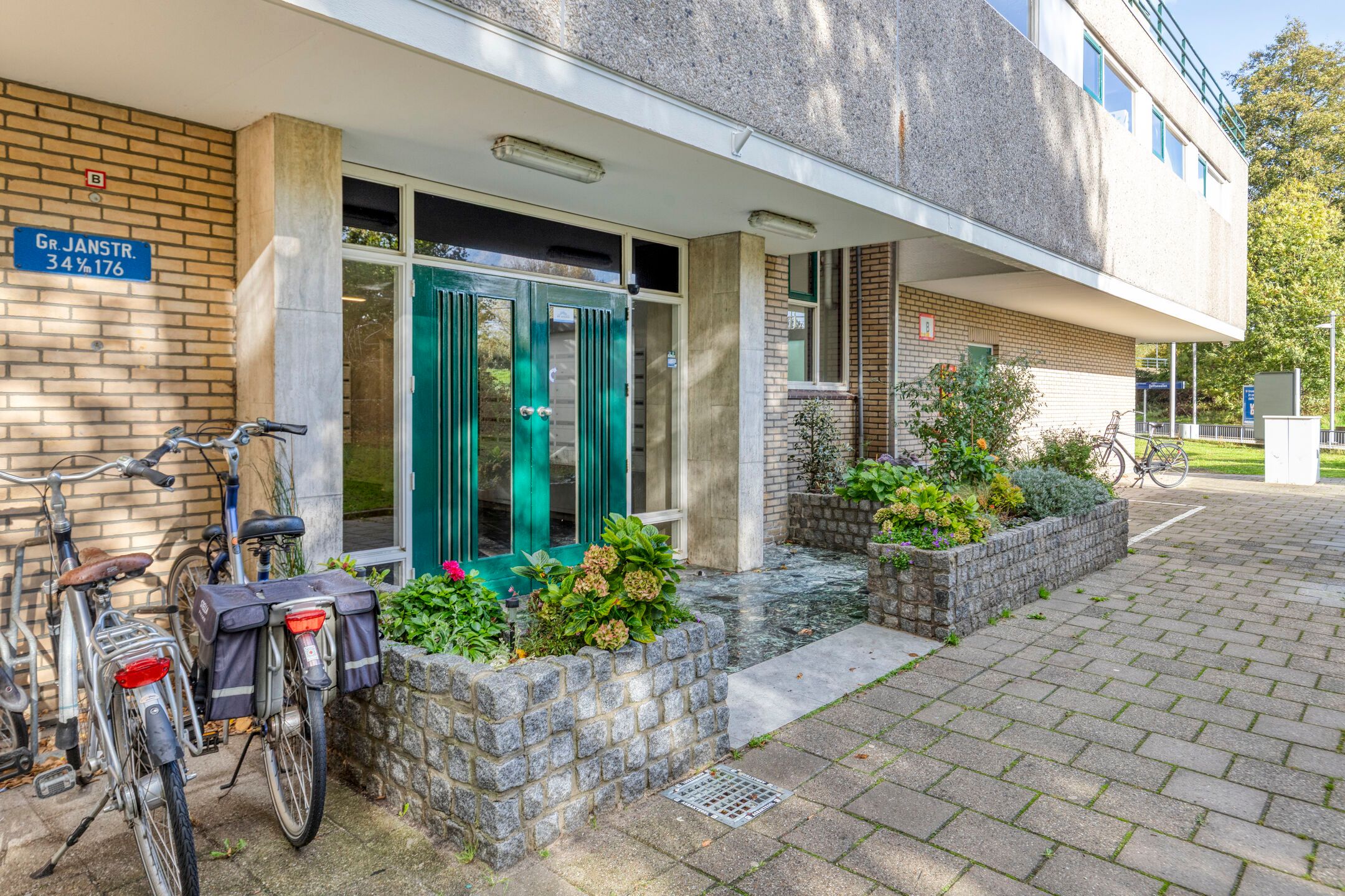 Foto 27 van Graaf Janstraat 72