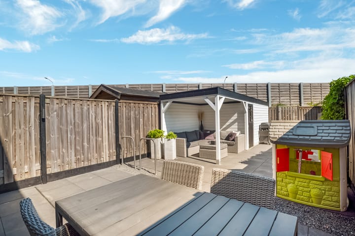 Photo 37 of Robert Josephstraat 32