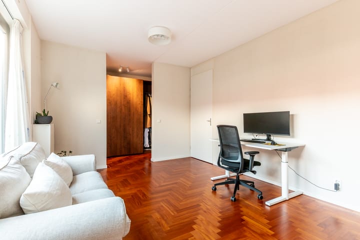 Foto 21 van Helmstok 7