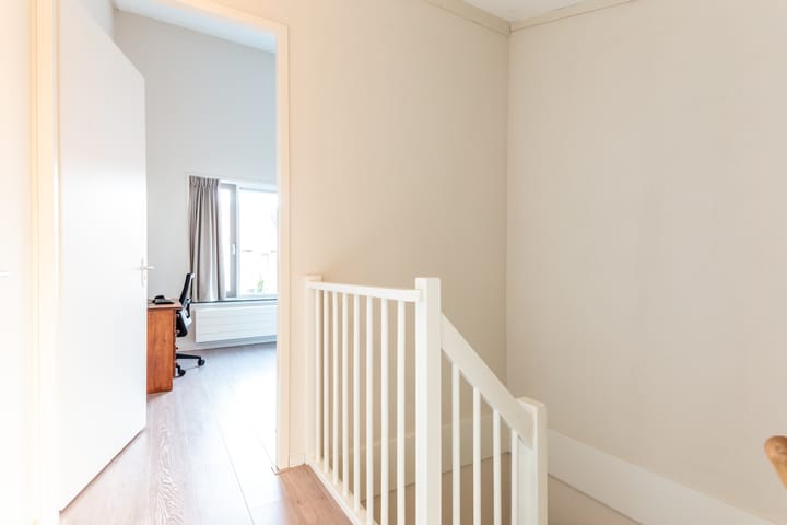 Foto 30 van Helmstok 7