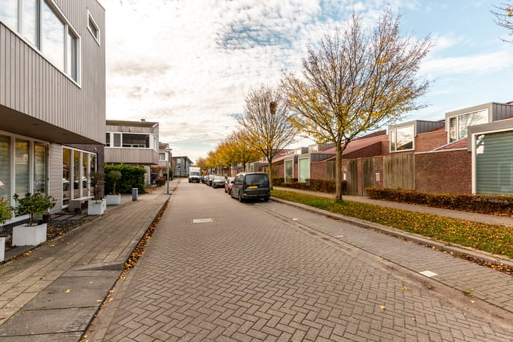 Foto 45 van Helmstok 7