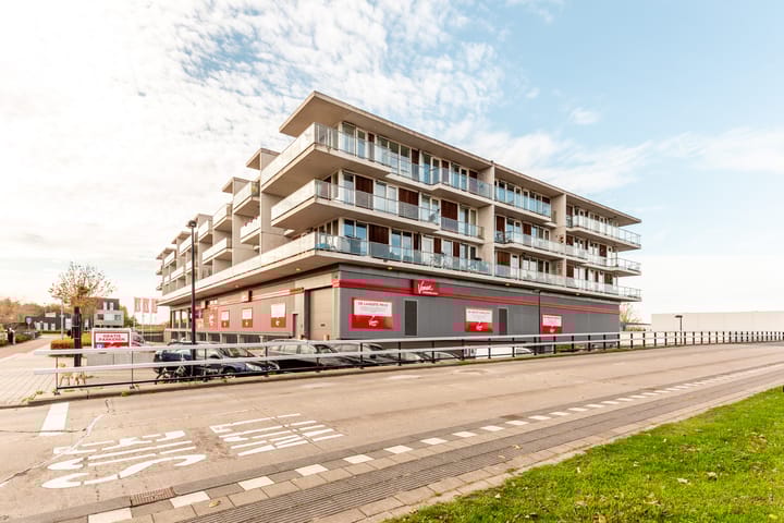 Foto 46 van Helmstok 7