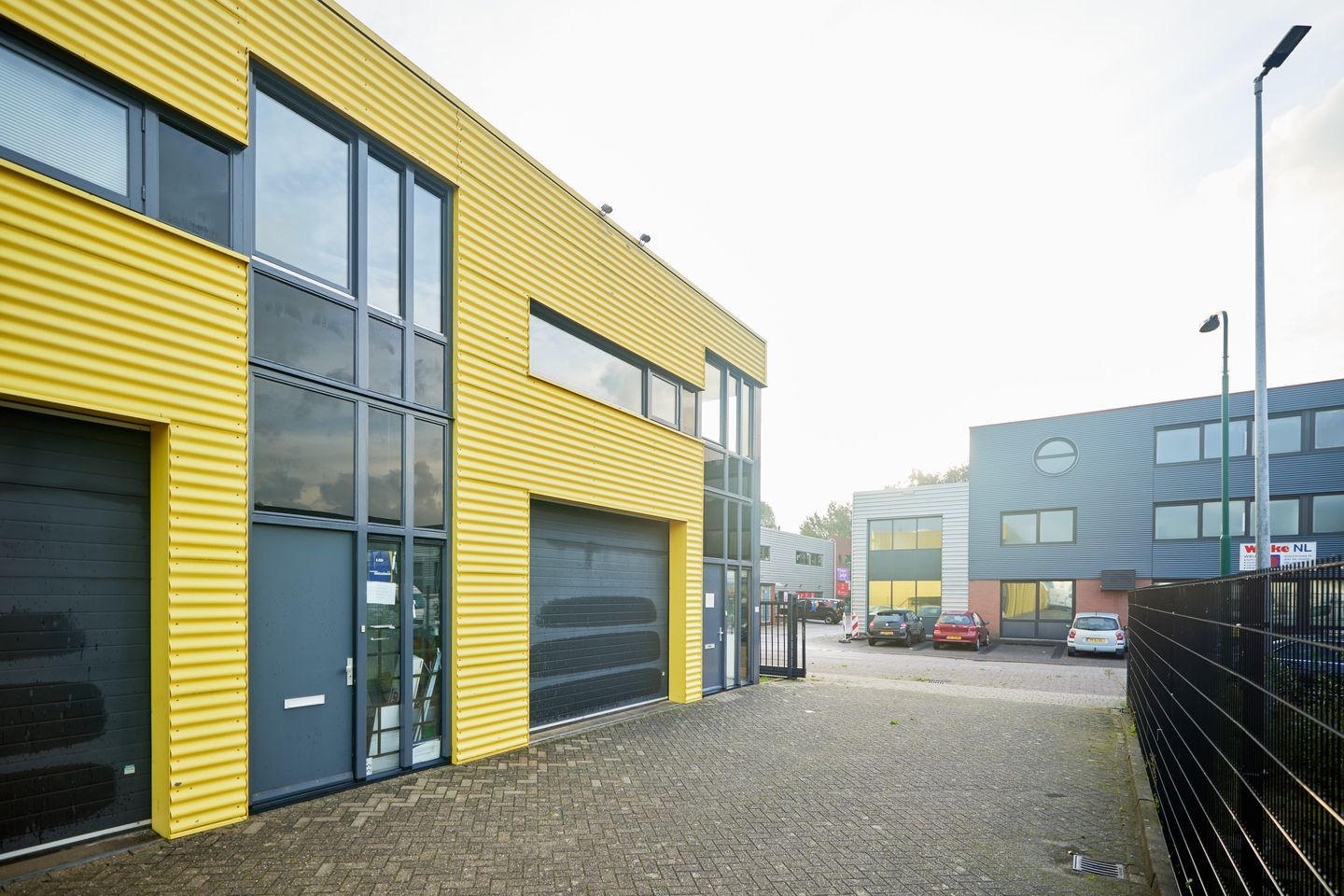 Bekijk foto 4 van Ambachtsweg 33-A