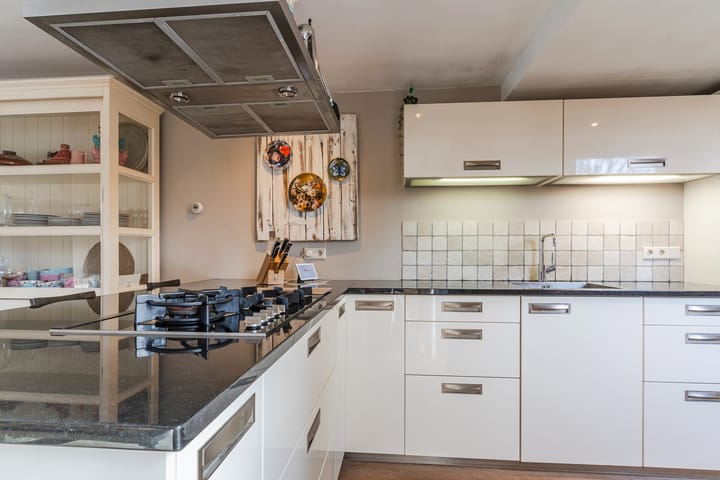 Photo 13 of Maarten Mooystraat 4