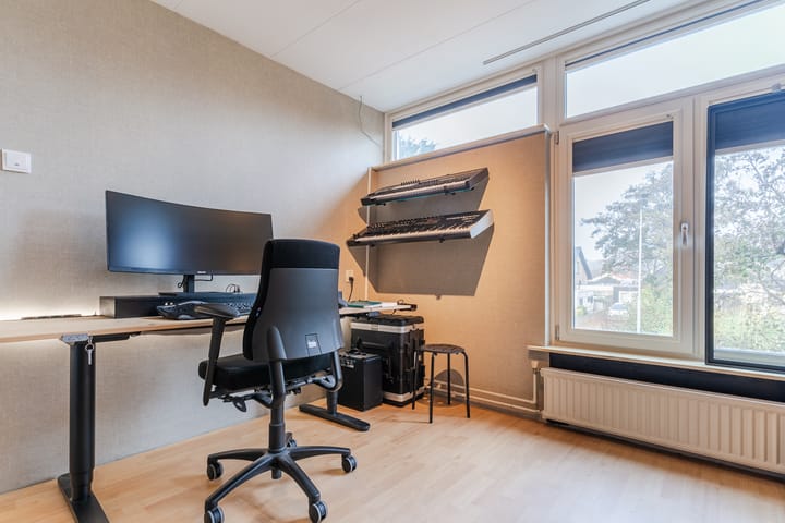 Photo 21 of Maarten Mooystraat 4