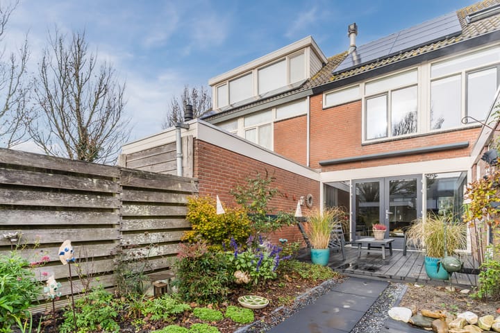 Photo 36 of Maarten Mooystraat 4