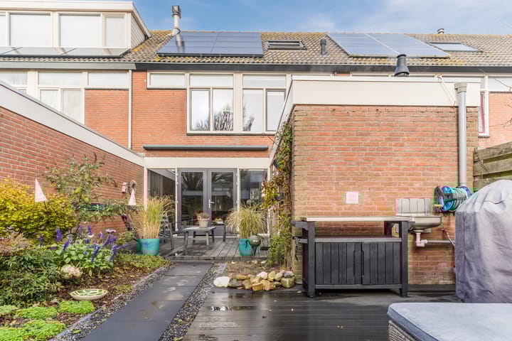 Photo 37 of Maarten Mooystraat 4