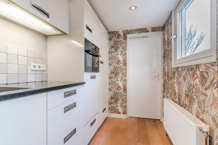 Photo 14 of Maarten Mooystraat 4