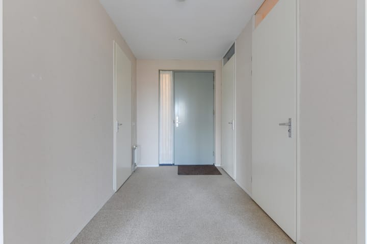 Photo 8 of Van Houtenkade 4-B