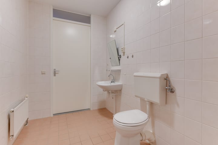 Photo 21 of Van Houtenkade 4-B