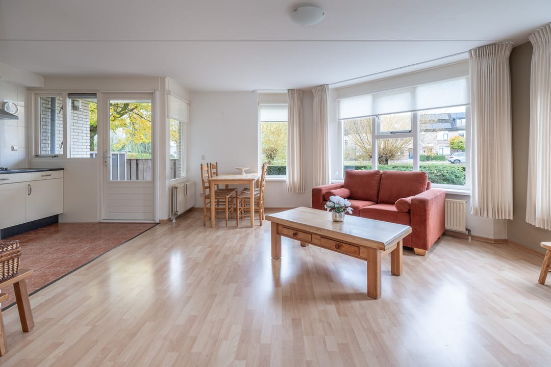 Photo 7 of Tarweakker 26