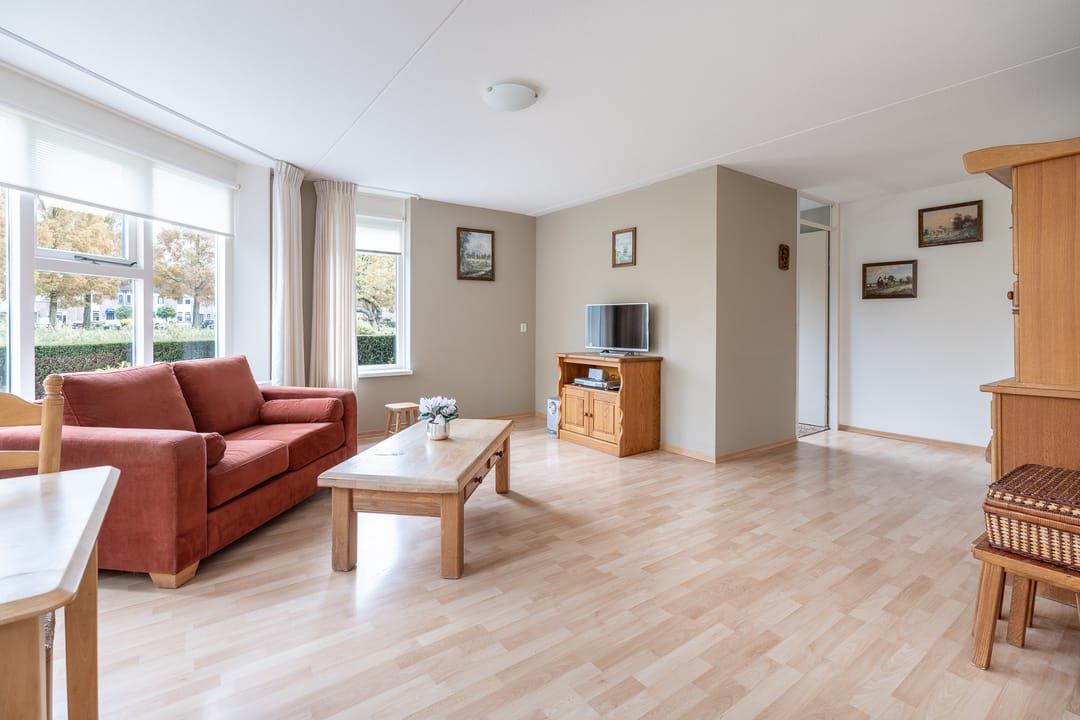 Photo 8 of Tarweakker 26