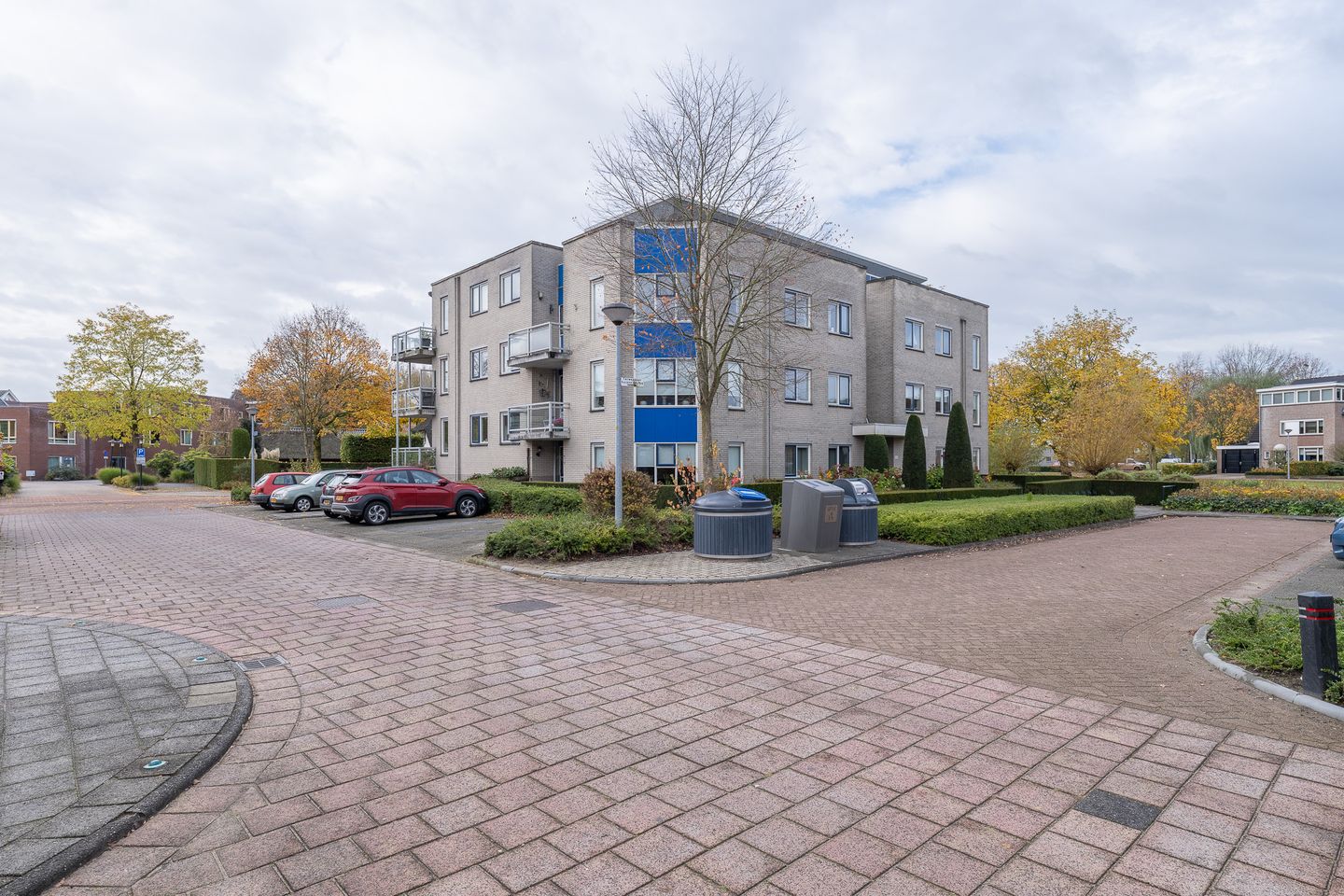 Photo 34 of Tarweakker 26