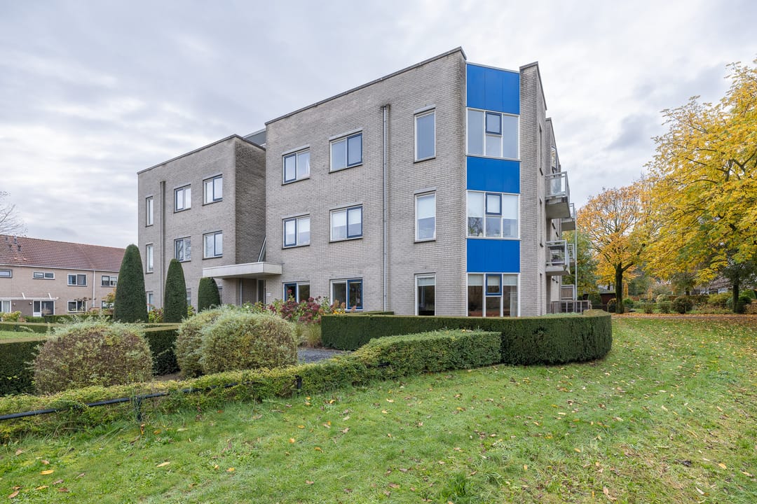 Photo 37 of Tarweakker 26