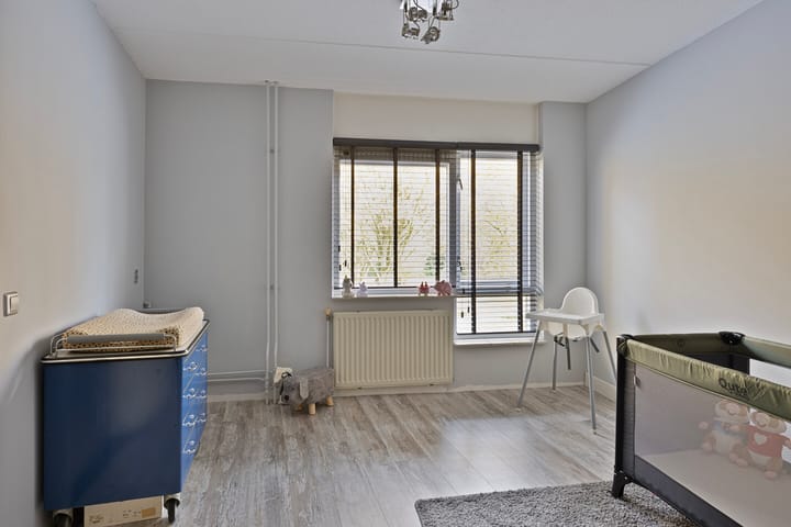 Photo 24 of Akelei 16