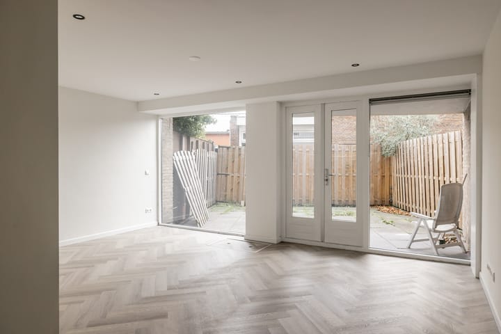 Photo 34 of IJweg 16