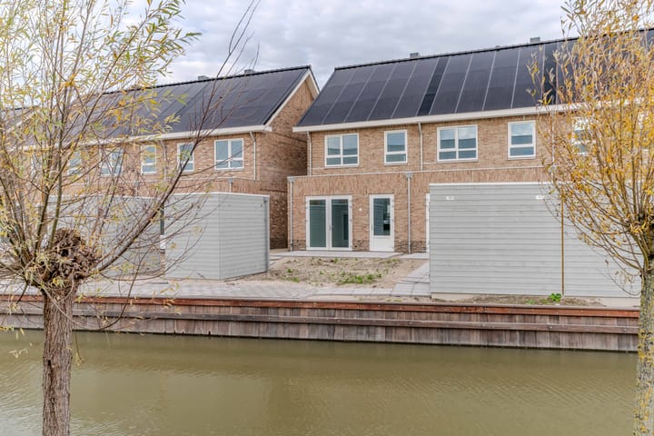 Photo 26 of Cananefatenlaan 11