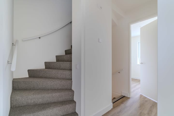 Photo 27 of Cananefatenlaan 11