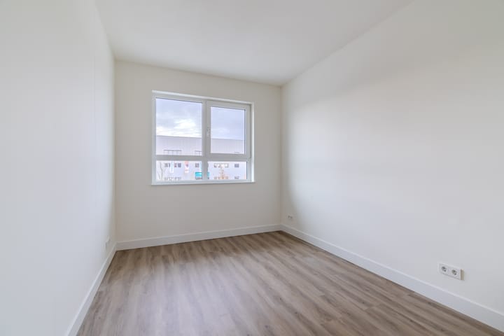 Photo 34 of Cananefatenlaan 11