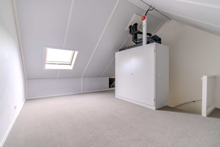 Photo 38 of Cananefatenlaan 11