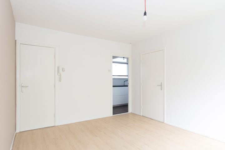 Photo 11 of Trouwlaan 261