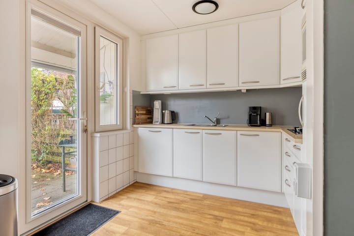 Photo 13 of Hoogewei 64