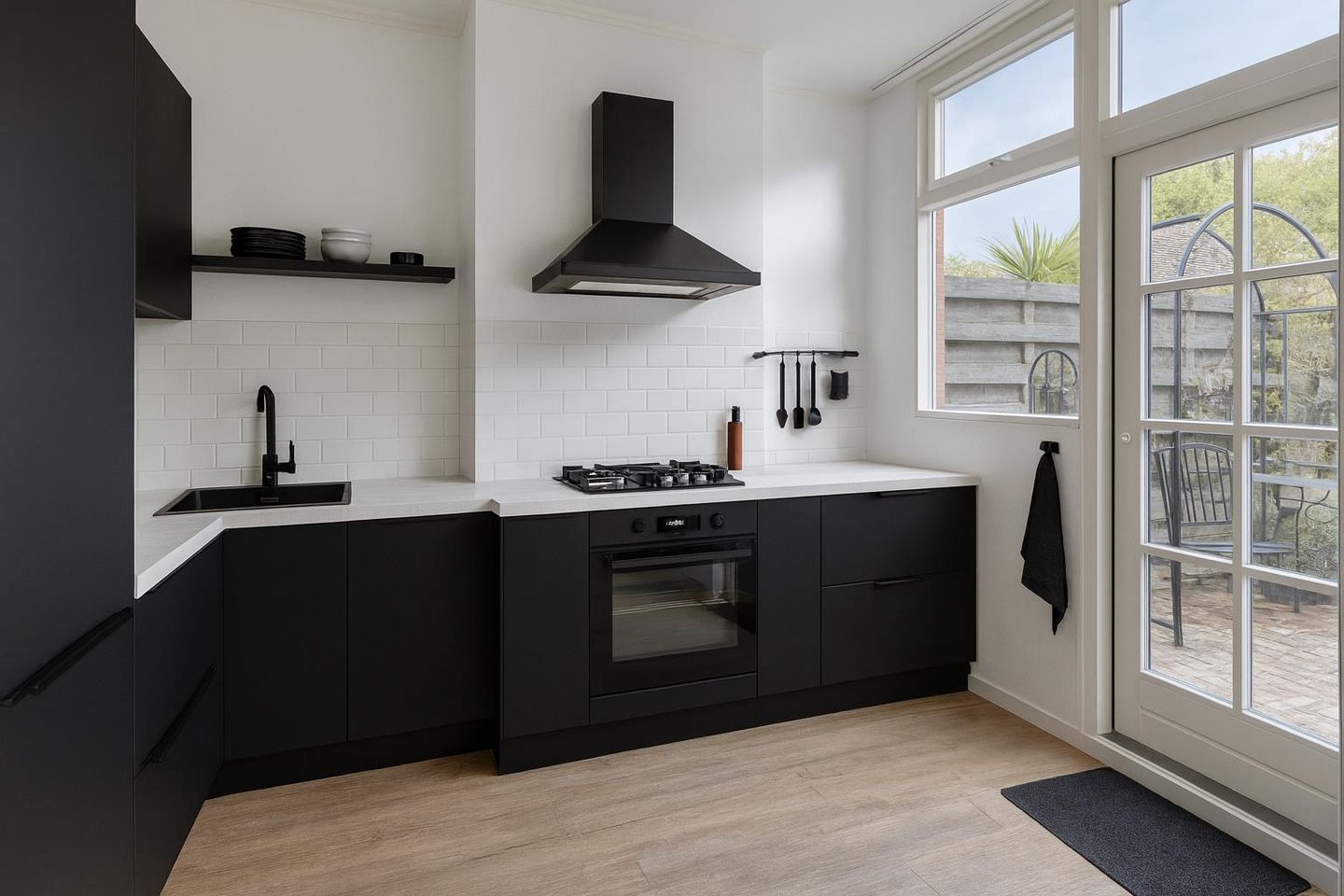 Foto 14 van Piet Mondriaanstraat 19