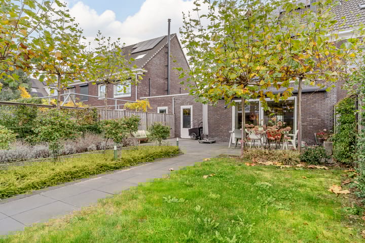 Photo 23 of Fluitenkruid 6