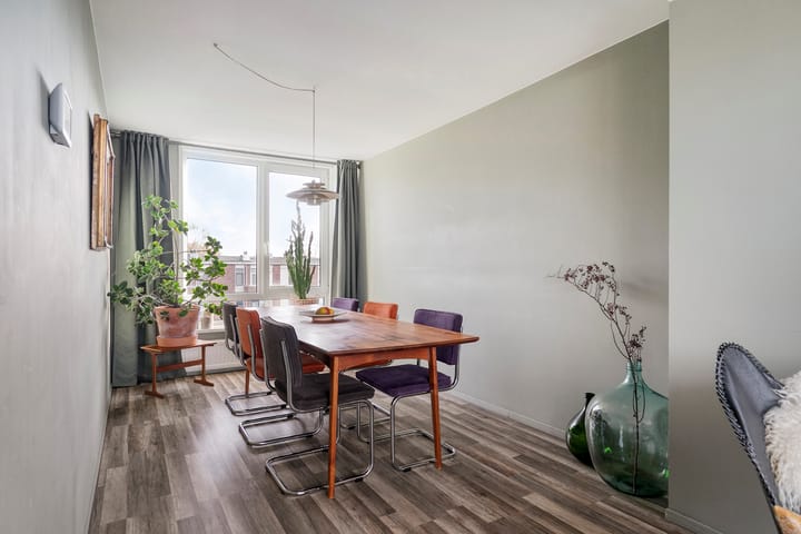 Photo 3 of Dr. Schaepmanstraat 66