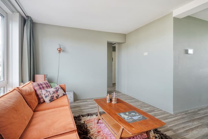 Photo 6 of Dr. Schaepmanstraat 66