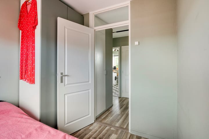 Photo 19 of Dr. Schaepmanstraat 66