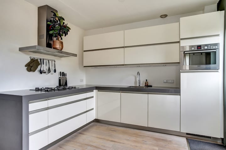 Foto 15 van Dokter Lohmanstraat 78