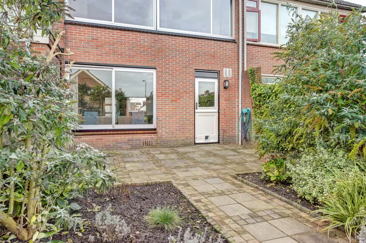 Foto 36 van Dokter Lohmanstraat 78