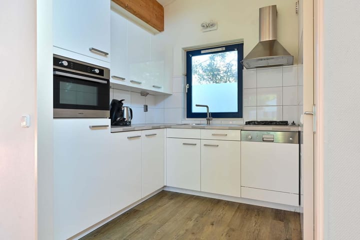 Photo 9 of Ooghduyne 20-202