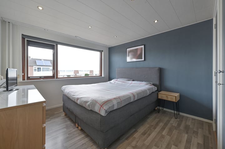 Foto 16 van Poelsestraat 9