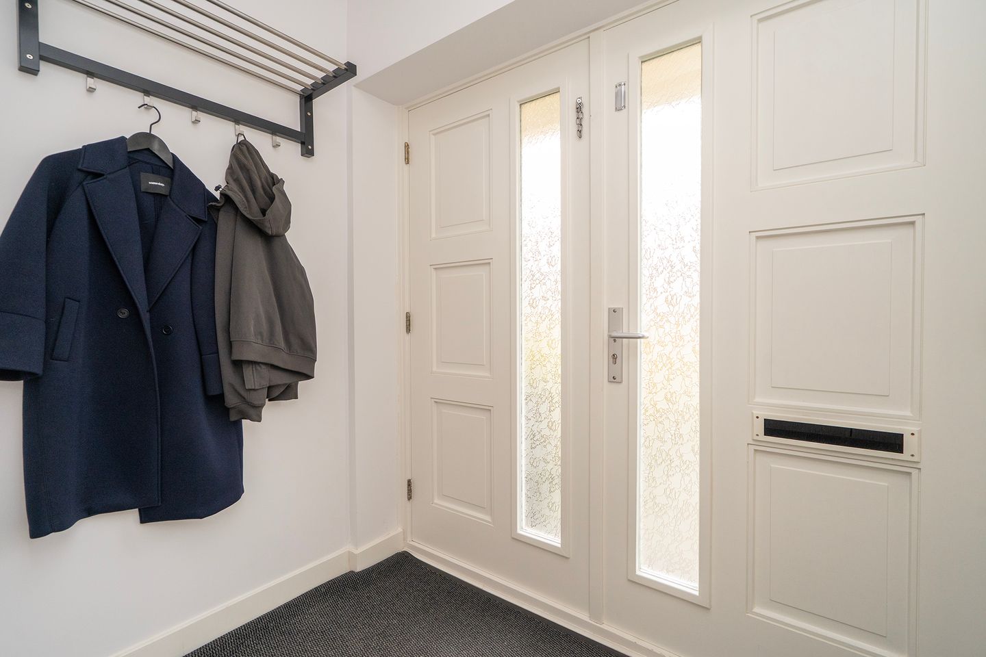 Foto 10 van Professor Gimbrèrelaan 61