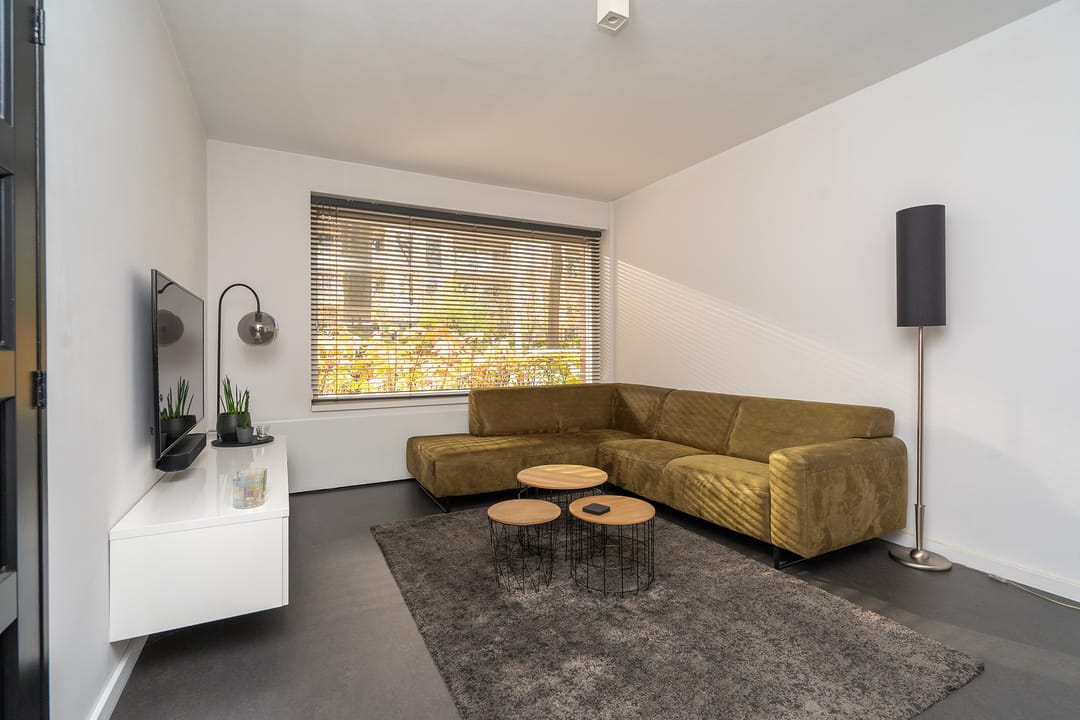 Foto 13 van Professor Gimbrèrelaan 61