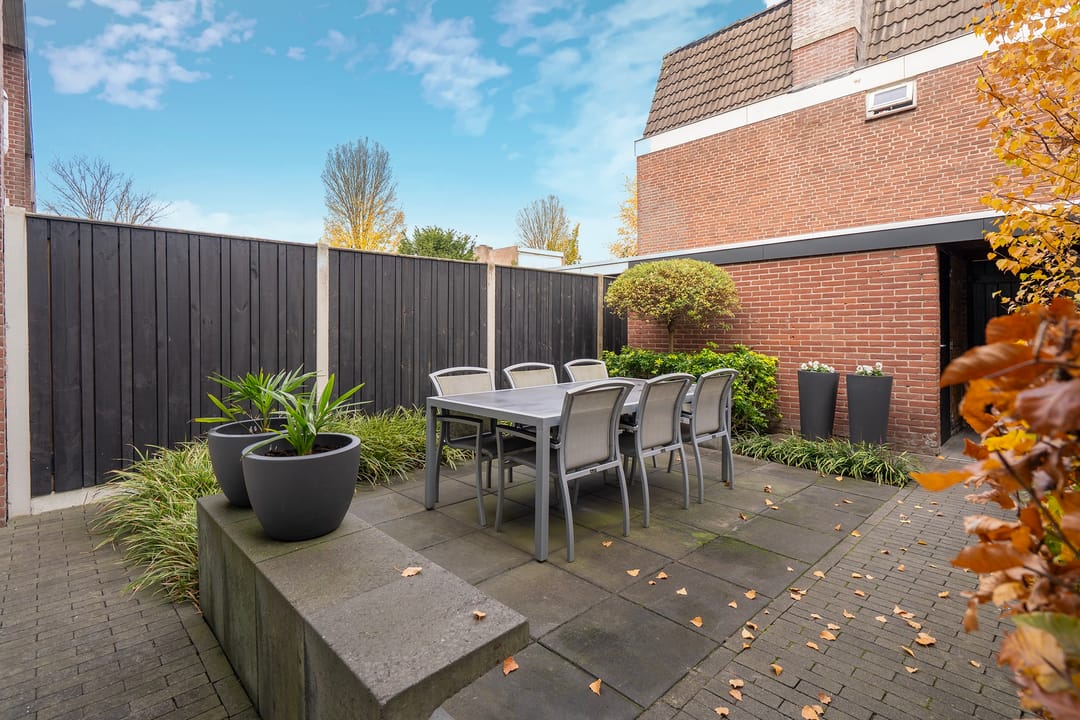 Foto 23 van Professor Gimbrèrelaan 61