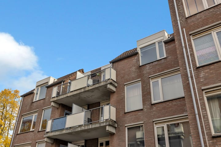 Photo 5 of Bram van den Berghstraat 73