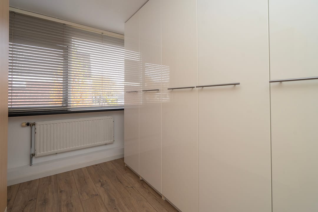 Foto 37 van Professor Gimbrèrelaan 61