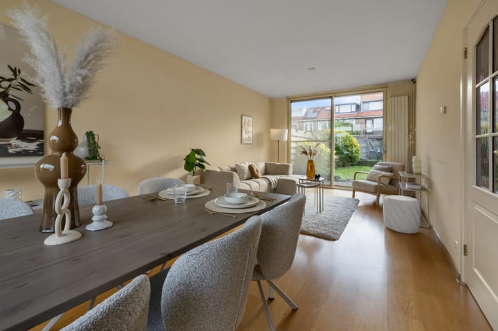 Foto 8 van Anna van Saksenstraat 31