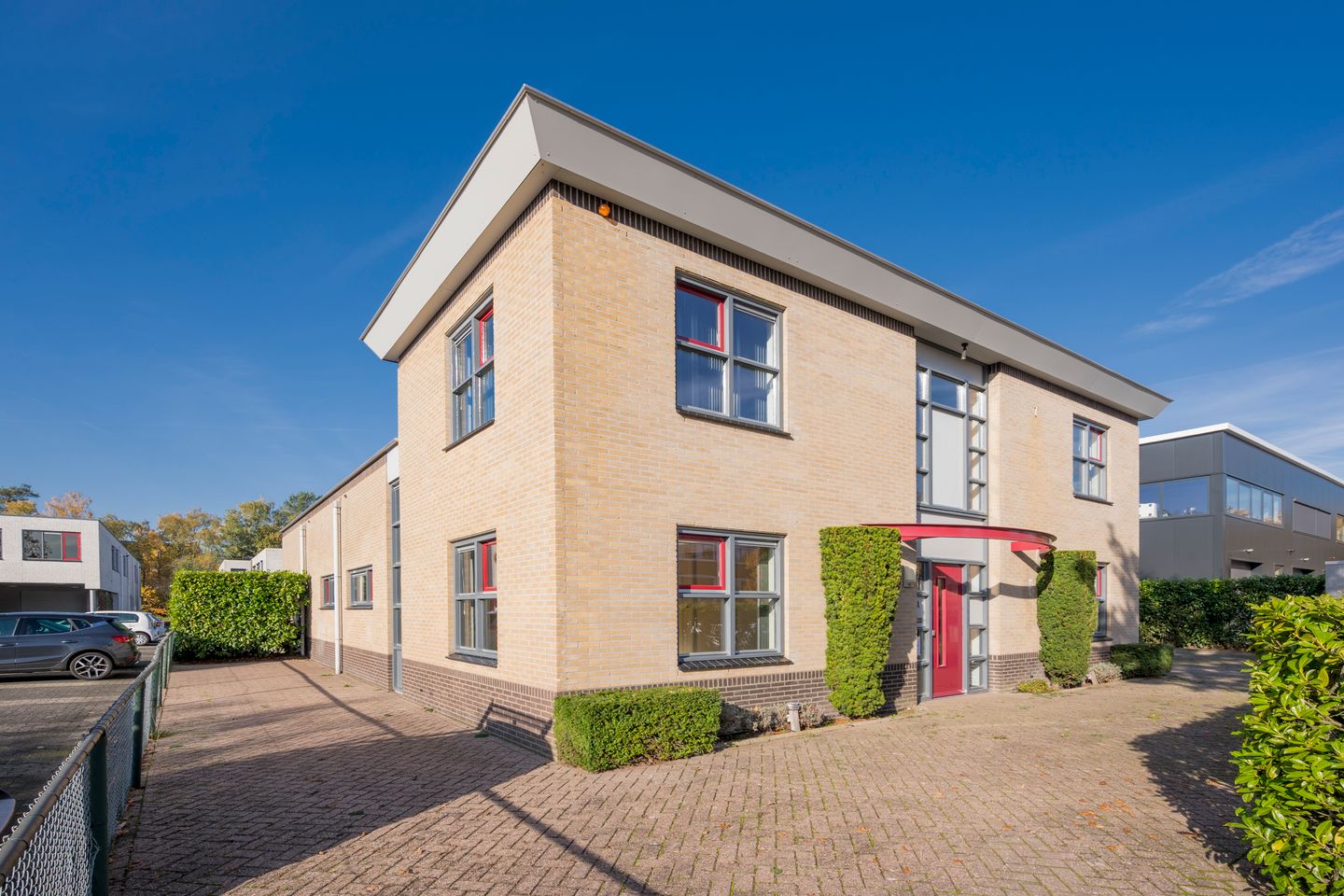 Bekijk foto 3 van Ambachtsweg 12