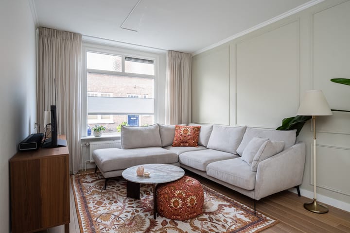 Photo 6 of Van Galenstraat 11