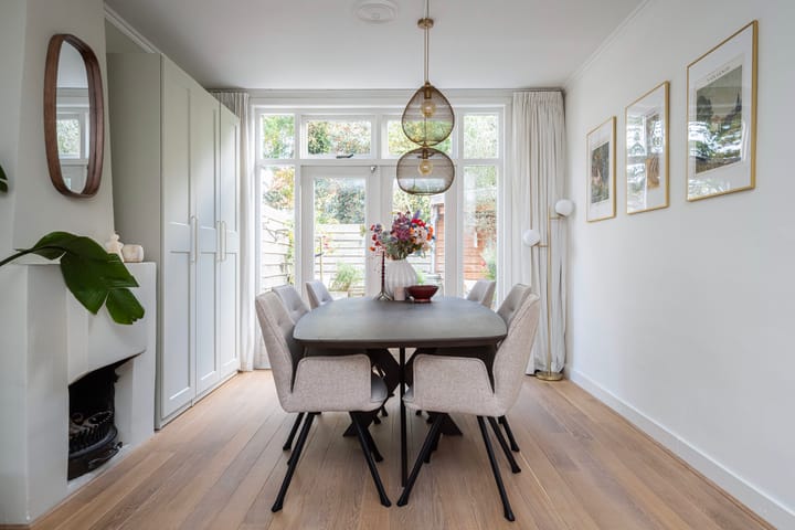 Photo 8 of Van Galenstraat 11